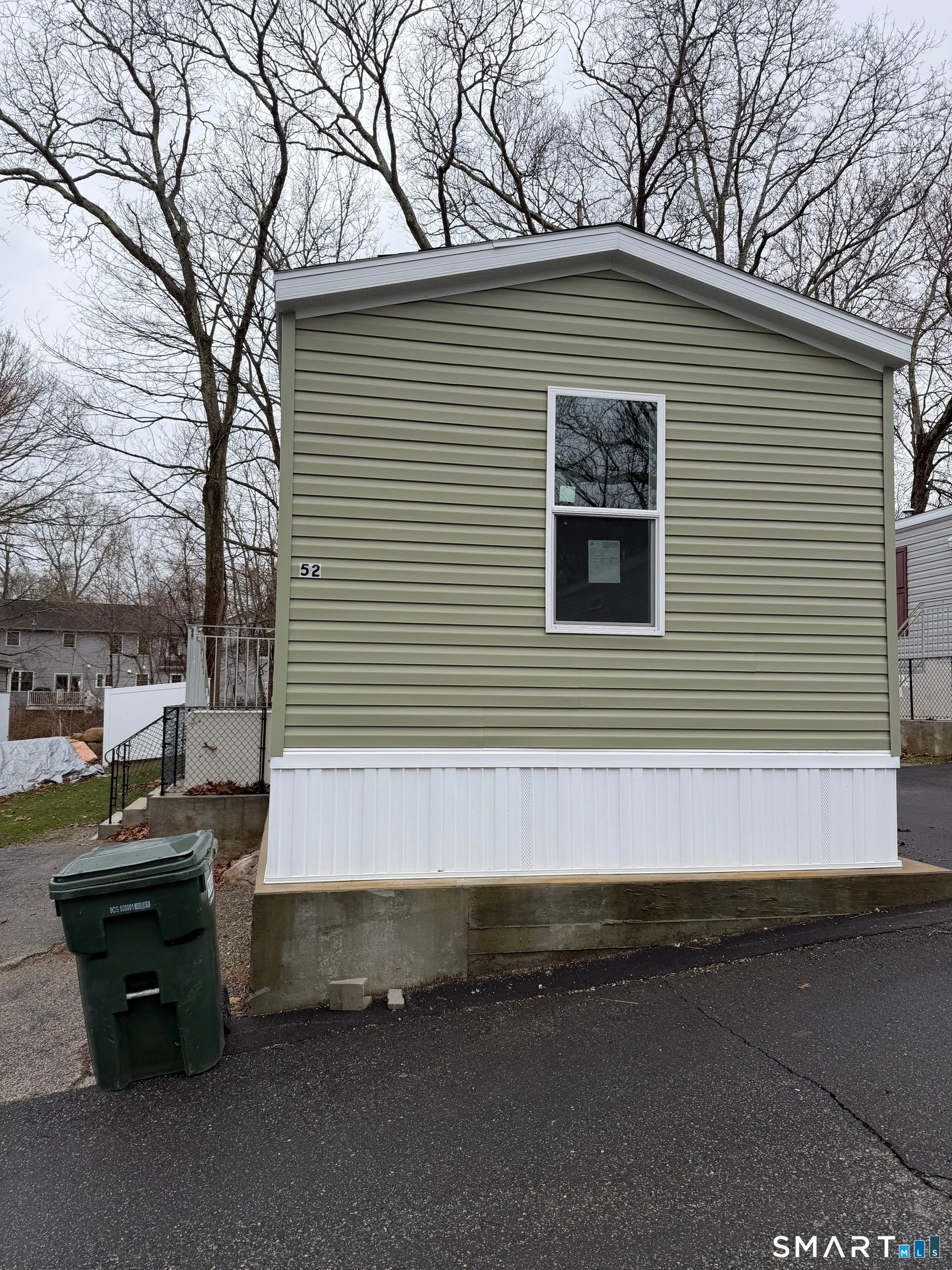 435 High Street ##52, Groton, CT