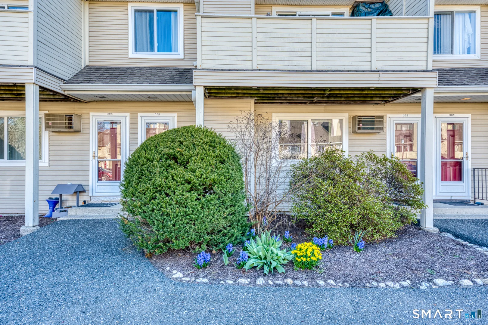 303 Willow Springs #303, New Milford, CT