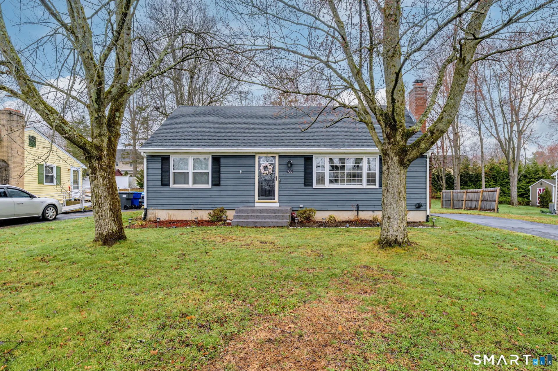 105 First Street, Suffield, CT