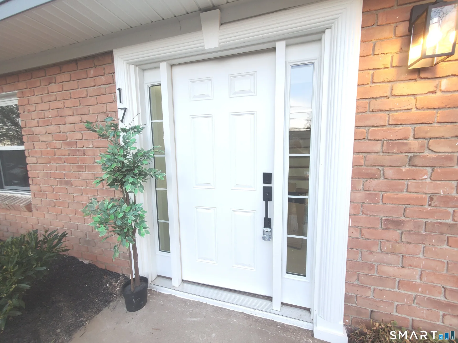 17 Woodlawn Avenue, Norwalk, CT