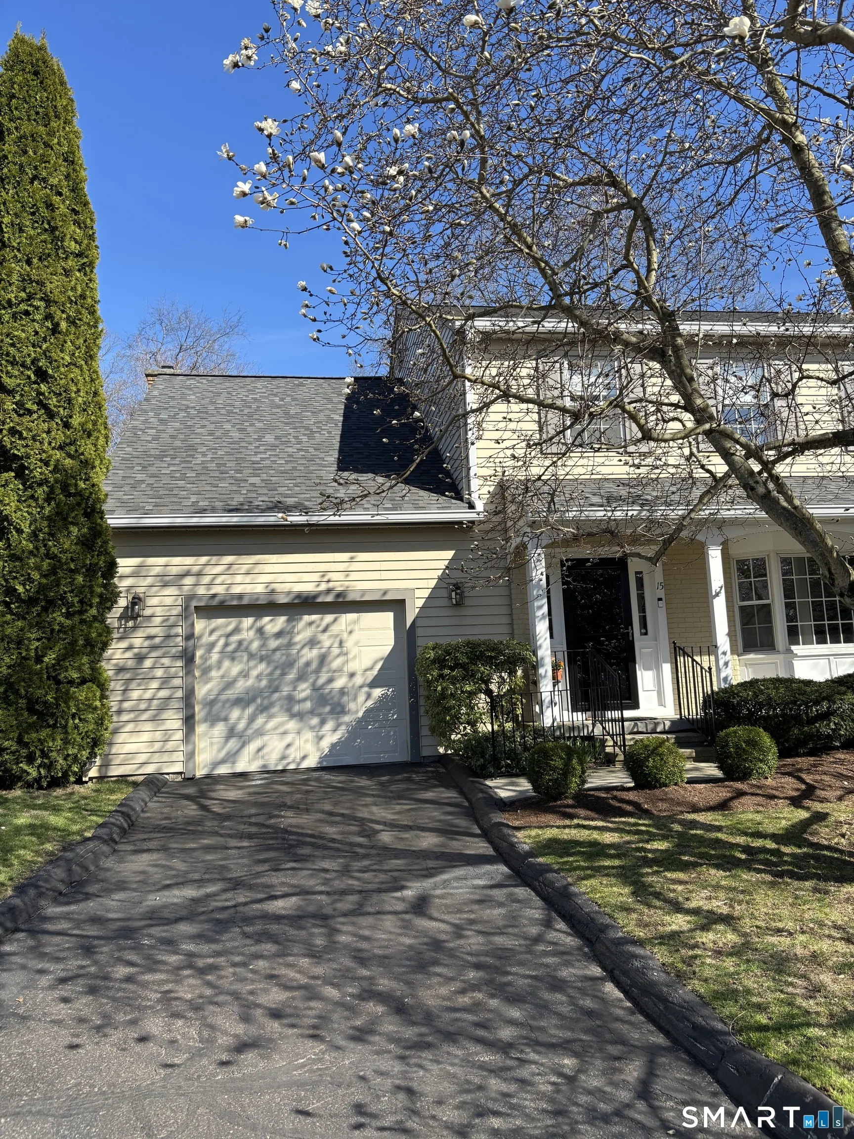 15 Cambridge Drive #15, Madison, CT