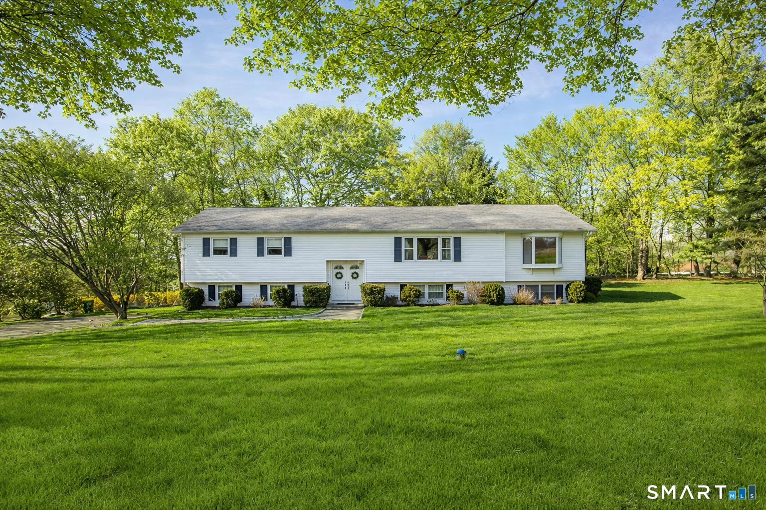 13 Elmar Drive, Danbury, CT
