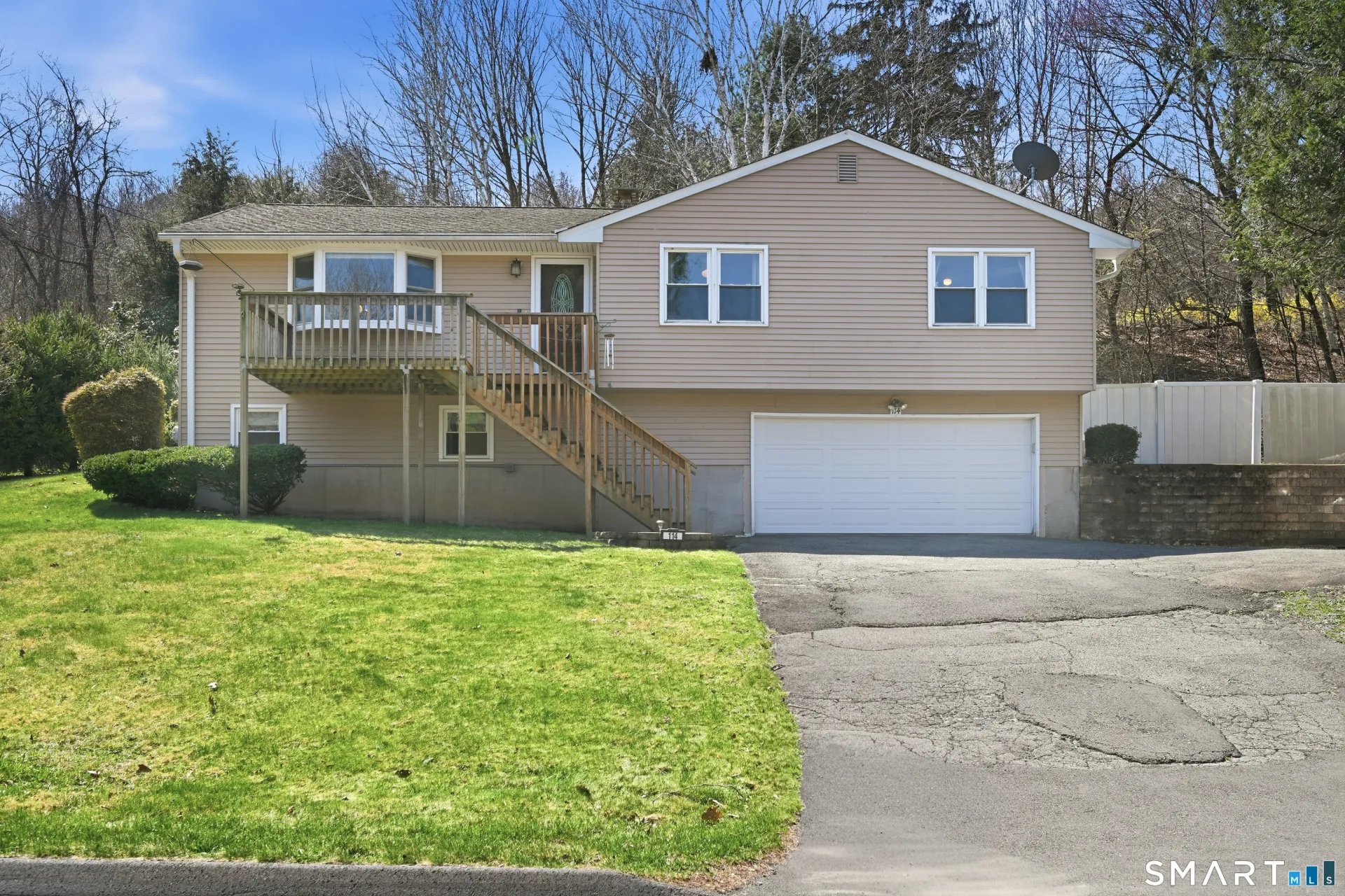 114 Beacon Valley Road, Beacon Falls, CT