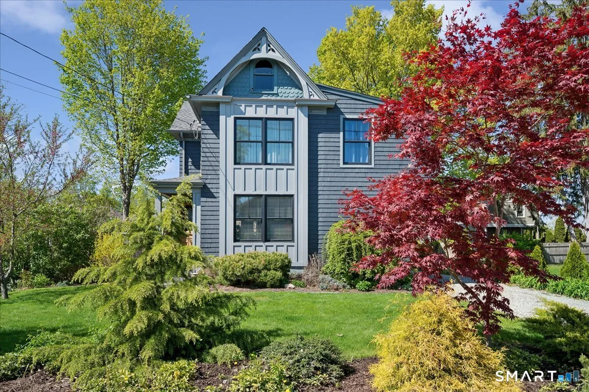 4 Davenport Avenue, Westport, CT