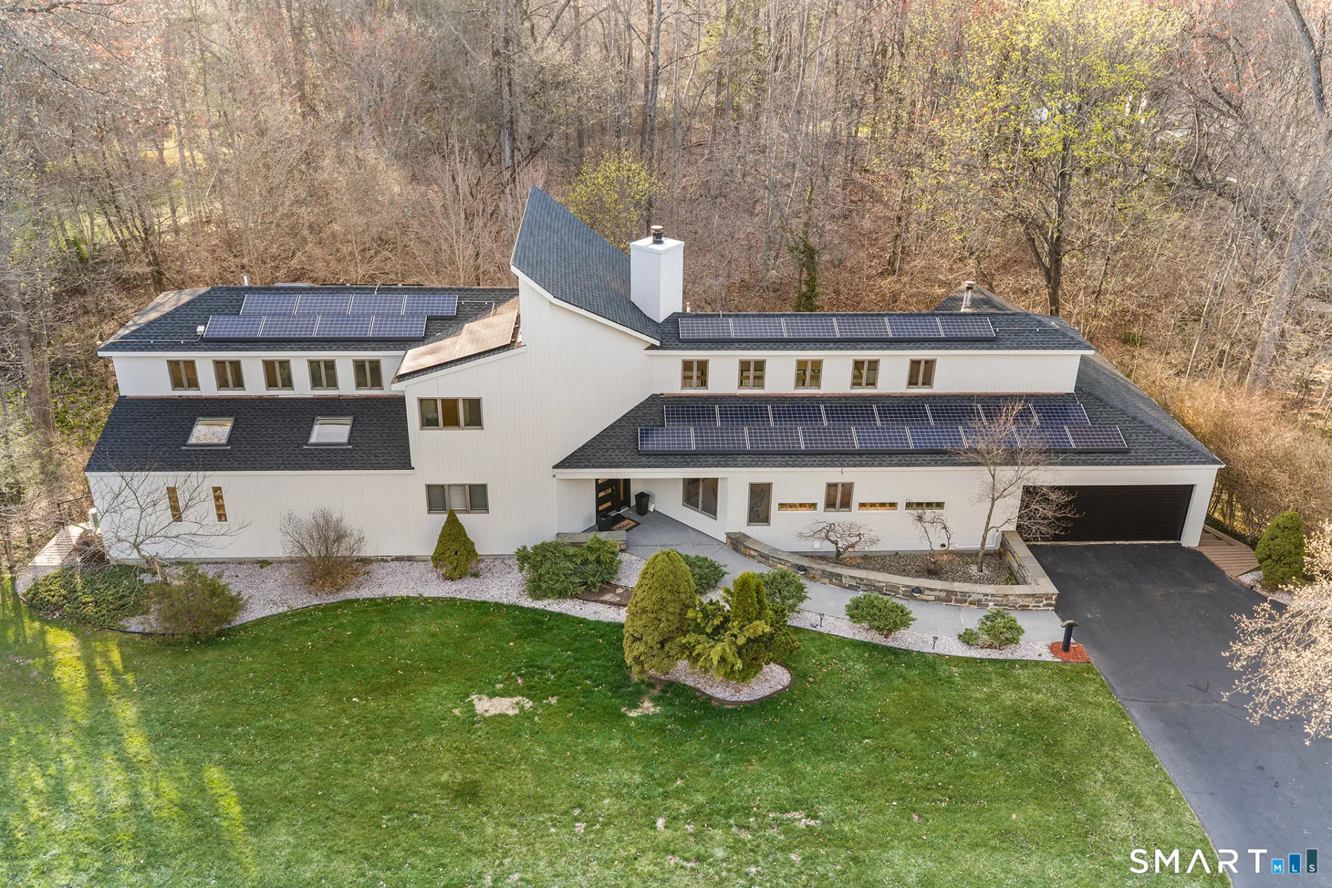 25 Surrey Drive, Cheshire, CT