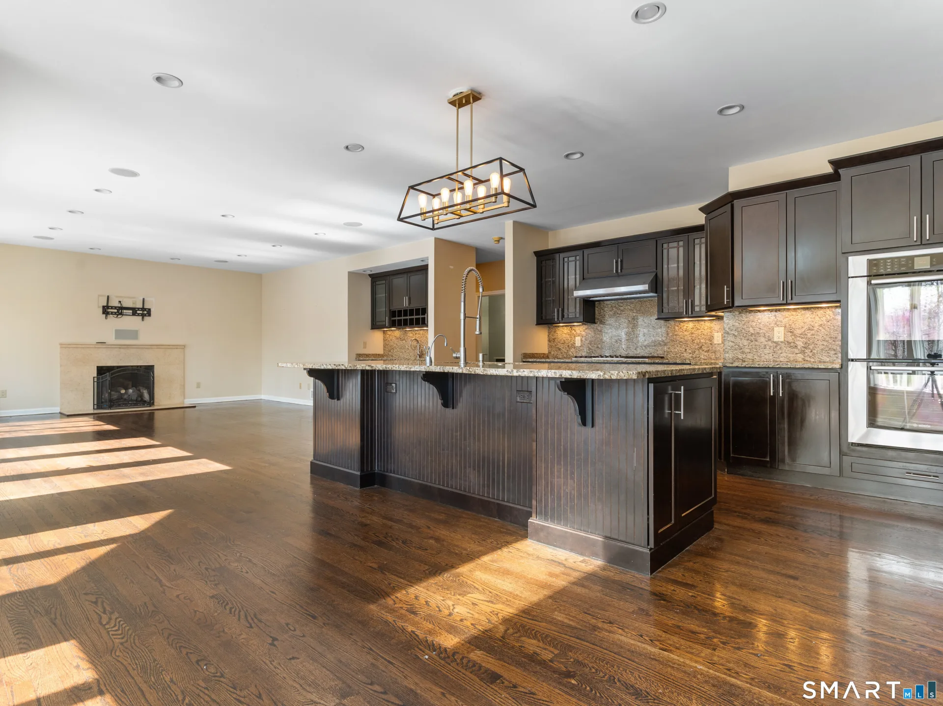 1 Mountaincrest Drive, Cheshire, CT