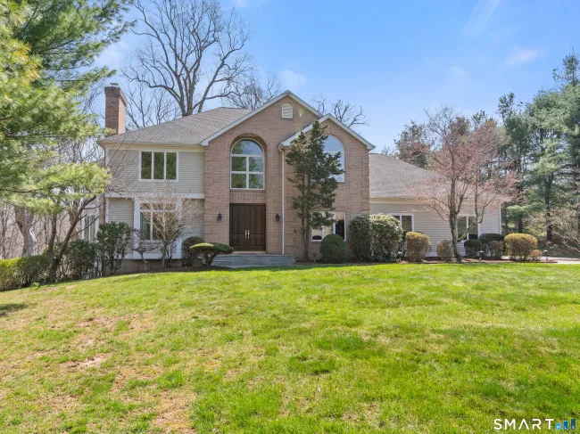 1 Mountaincrest Drive