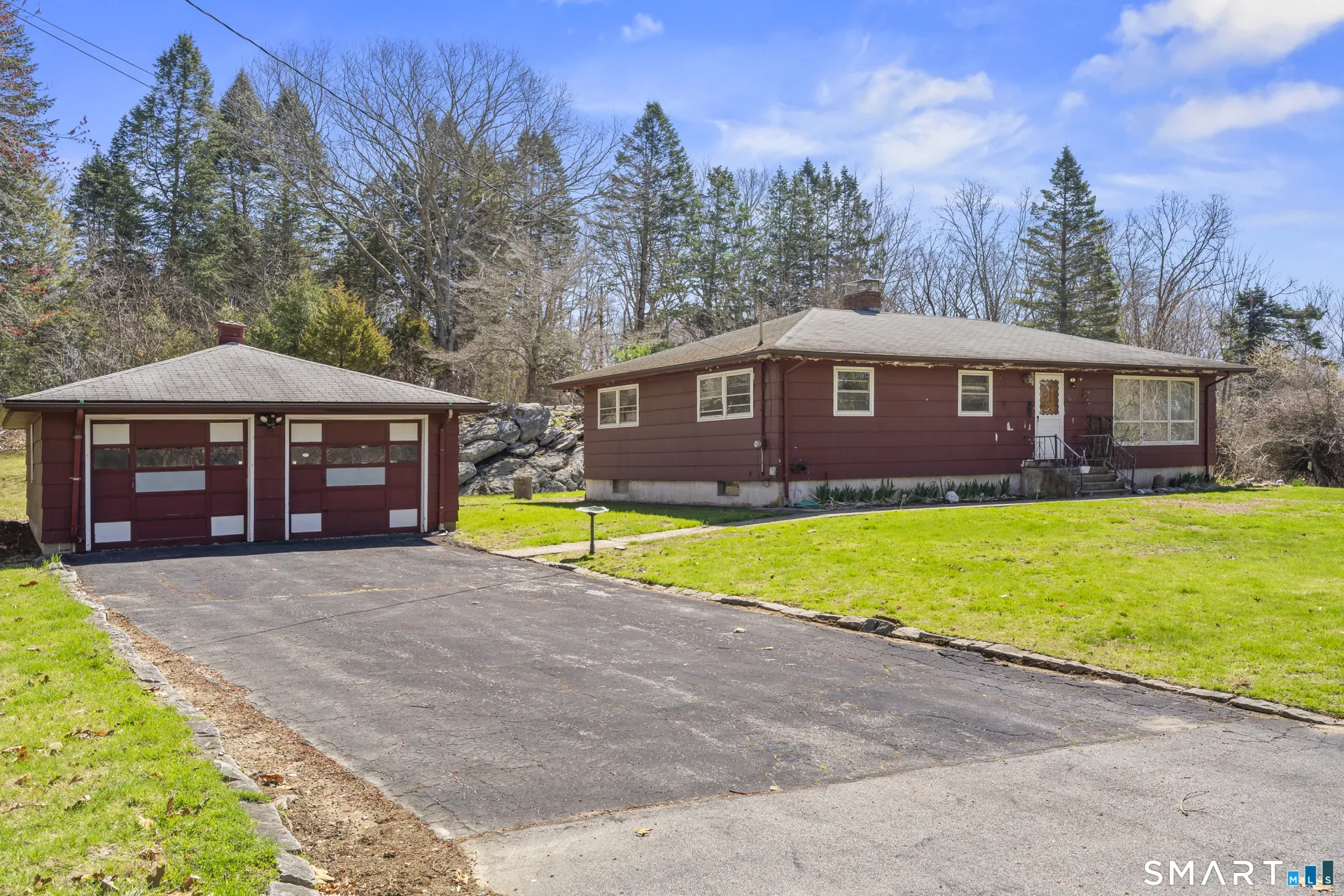 76 Lucas Park Road, Norwich, CT