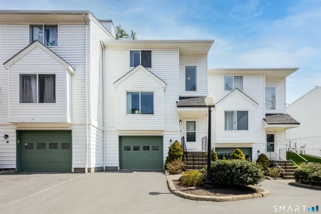 68 Virginia Avenue #14