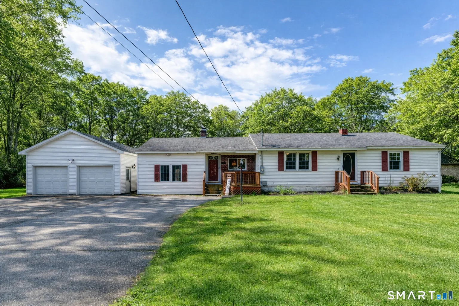 13 Litchfield Avenue, Killingly, CT
