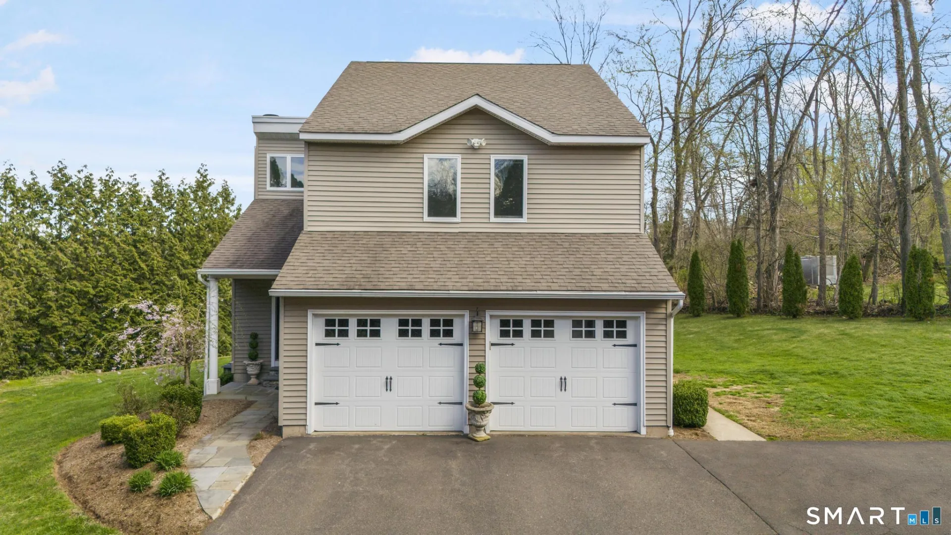 333 Brushy Plain Road, Branford, CT