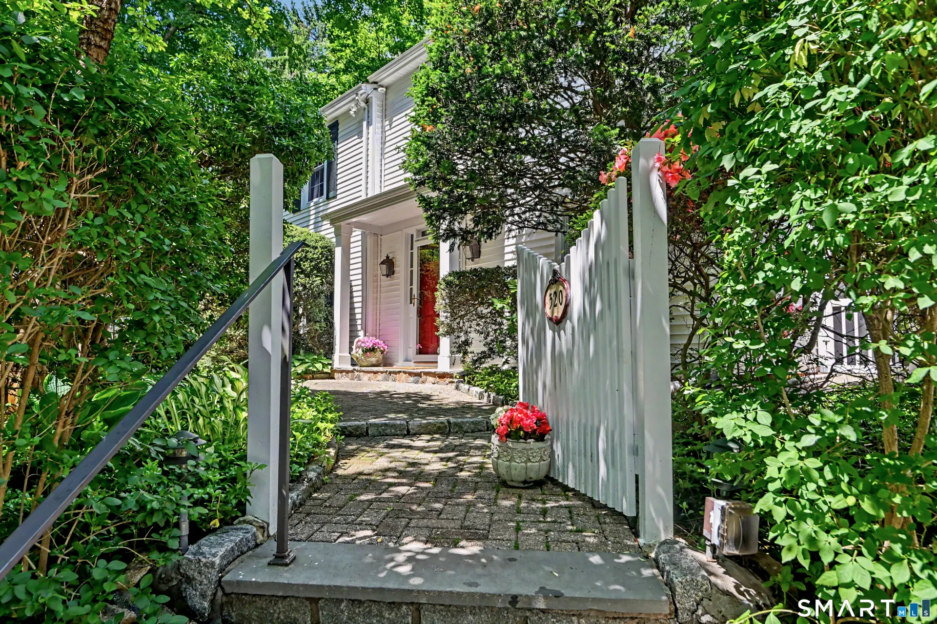 320 Ingleside Drive, Stamford, CT