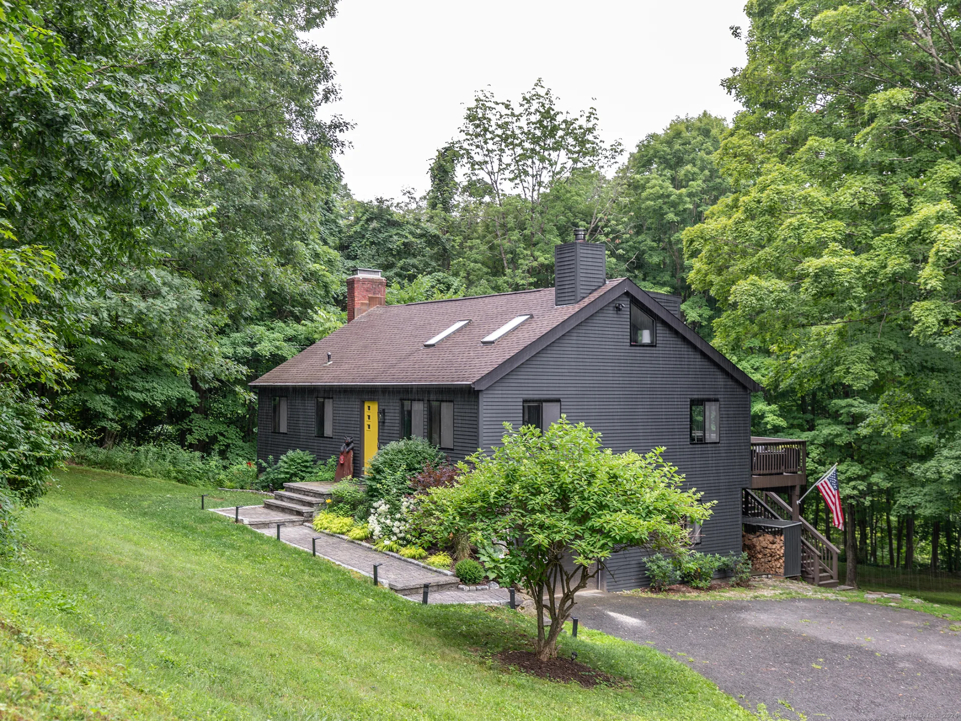3 Burnett Road, New Milford, CT