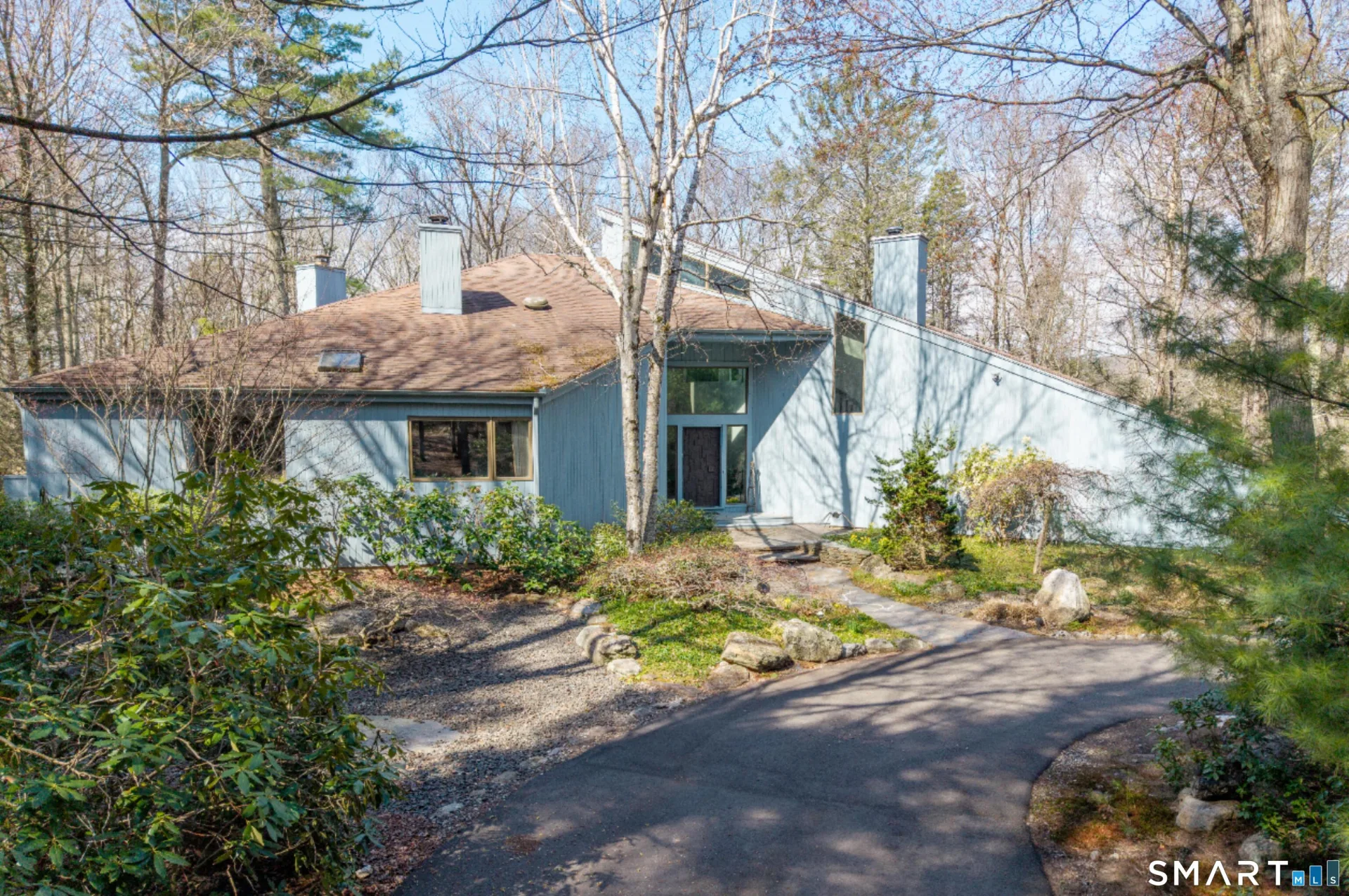 411 Cherry Brook Road, Canton, CT