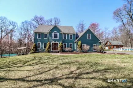 23 Sun Pond Lane, New Milford, CT