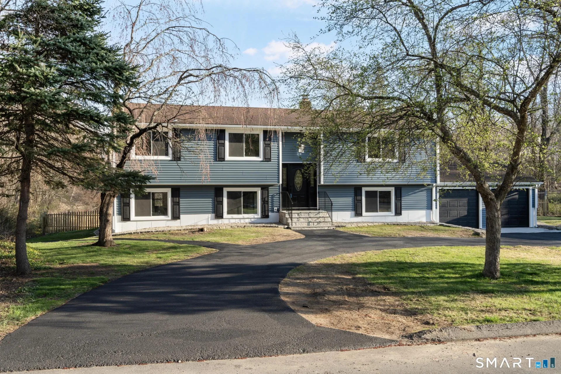 11 Lane Street, Shelton, CT