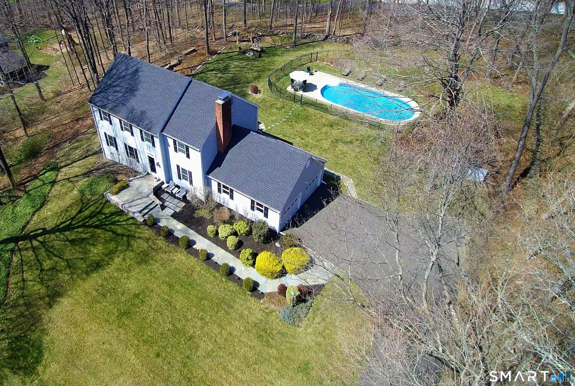 27 Lantern Drive, Ridgefield, CT