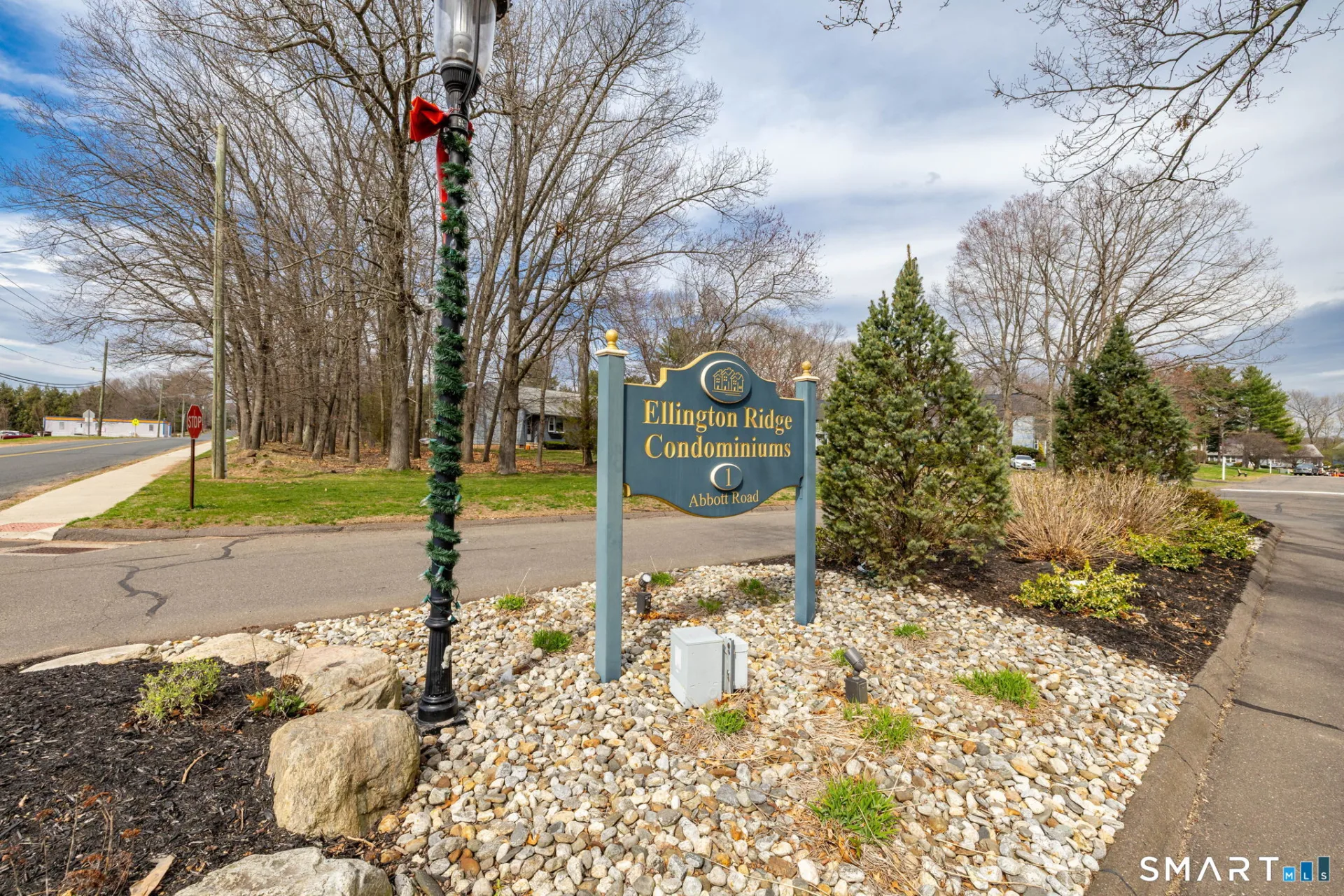 1 Abbott Road #82, Ellington, CT