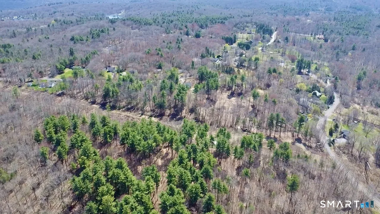 Weingart Road, Harwinton, CT