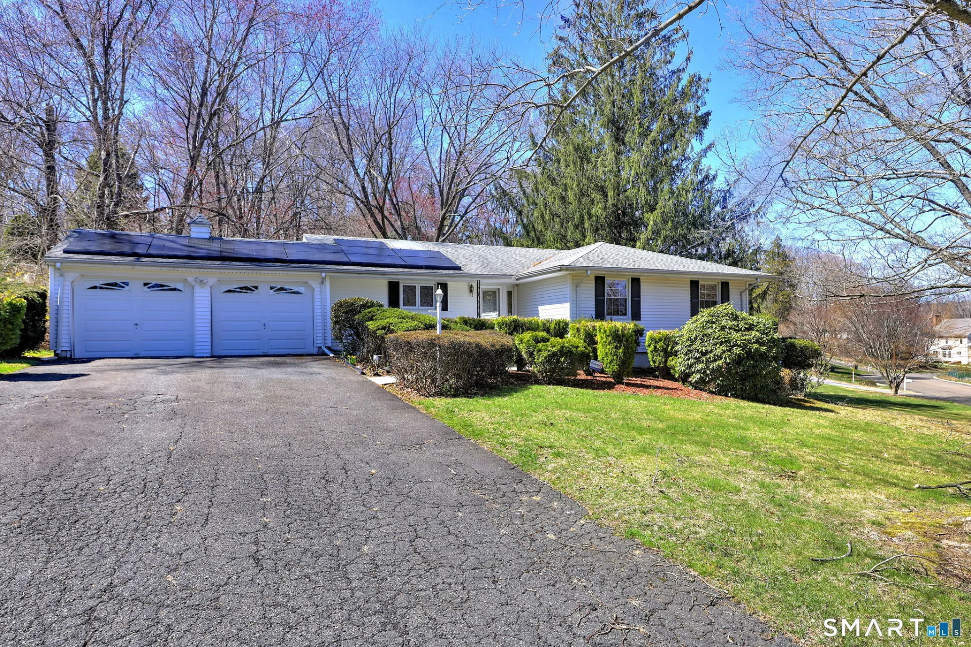 28 Grandview Drive, Trumbull, CT