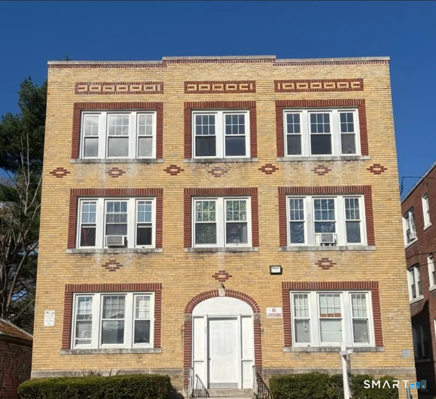 22 Wilcox Street, New Britain, CT