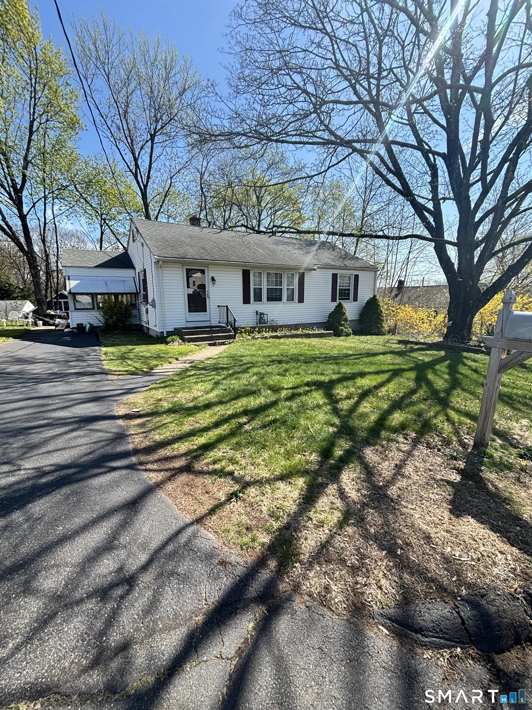 3 Elmwood Road, Wallingford, CT