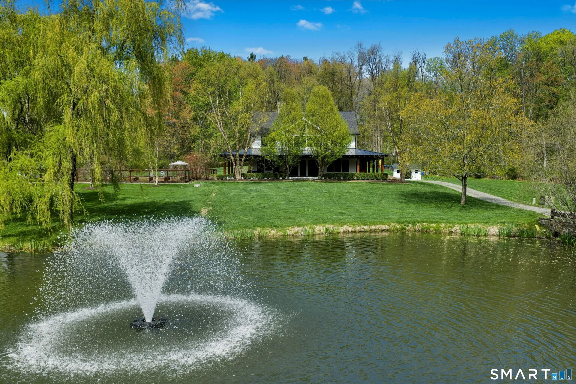 15 Silversmith Lane, Redding, CT