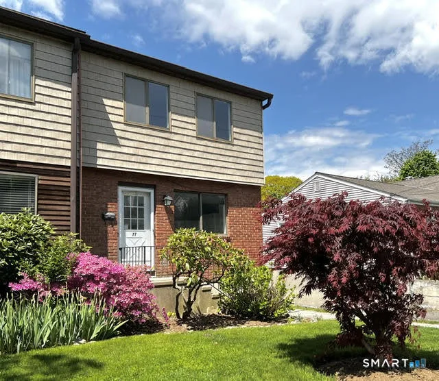 77 Van Buskirk Avenue #77, Stamford, CT