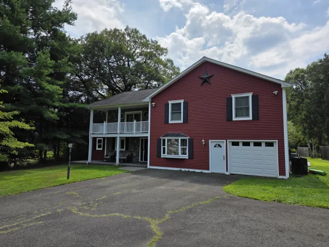 913 Pleasant Valley Road