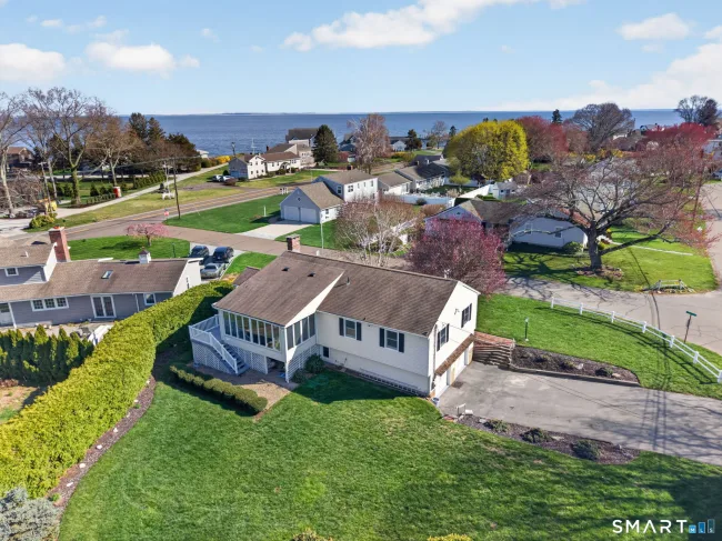 4 Fenwood Lane, Old Saybrook, CT