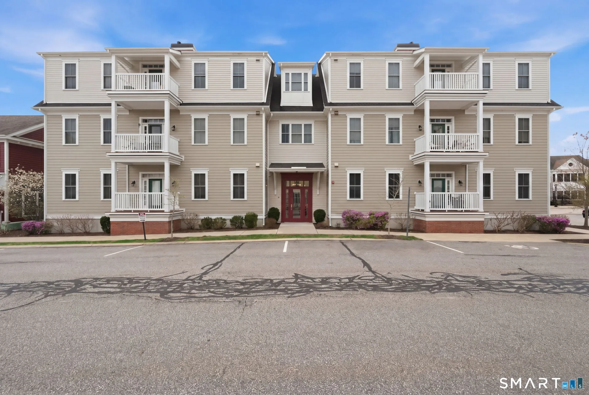 8 Sherwood Street #5-1B, Mansfield, CT