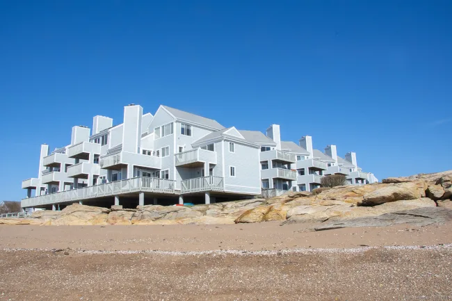 1 Mansfield Grove Road #306, East Haven, CT