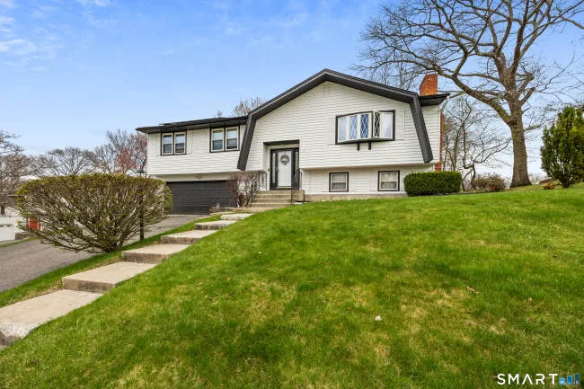 62 White Birch Drive