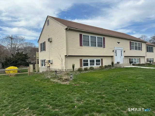 92 Founders Village #92