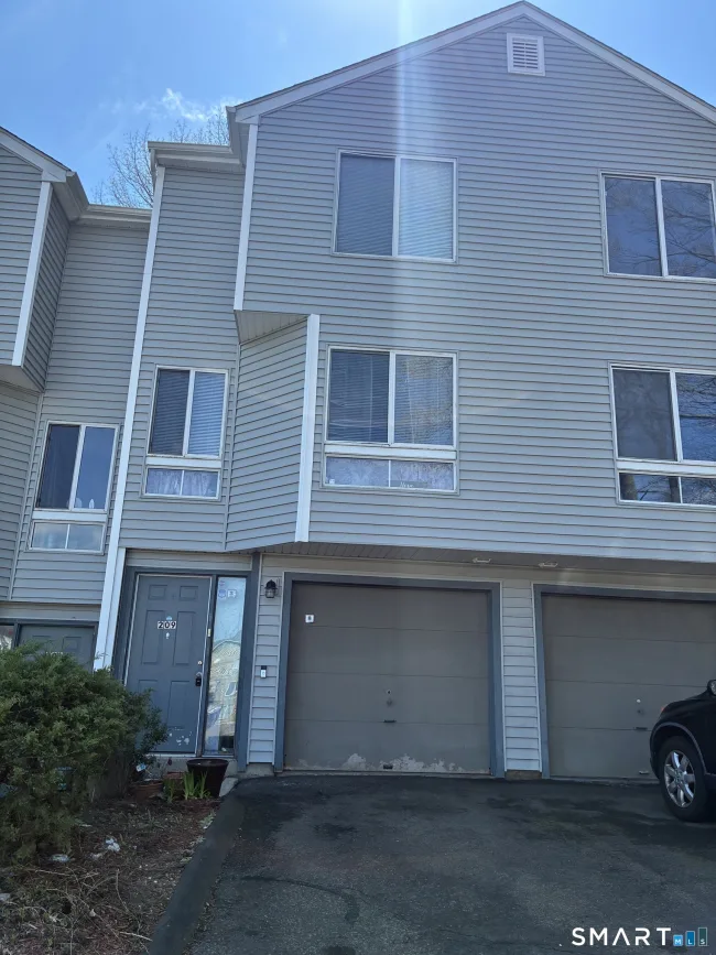 1423 Quinnipiac Avenue #209