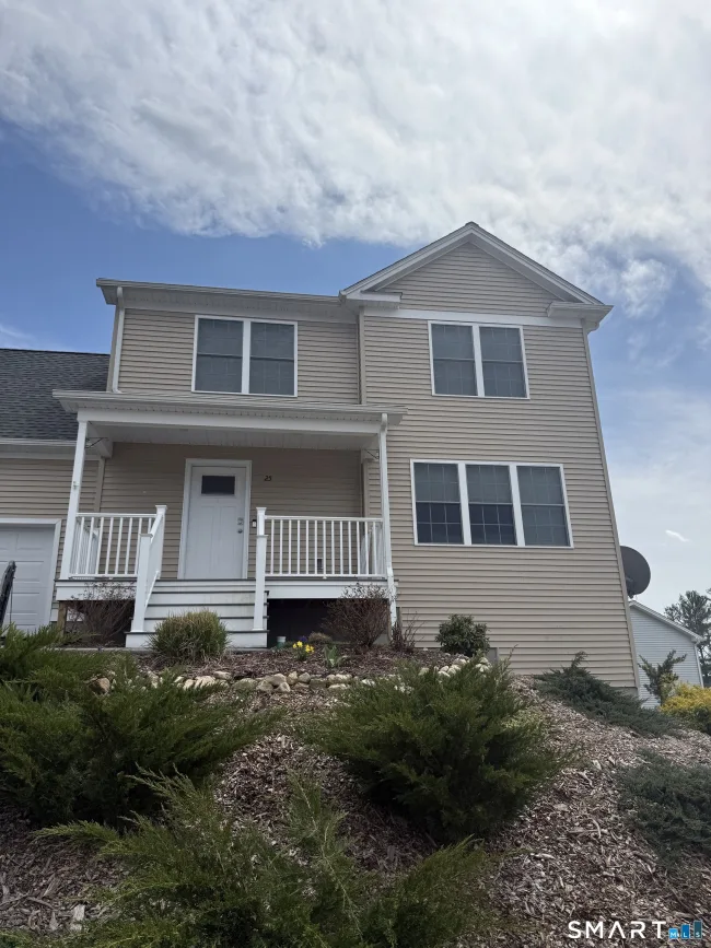 25 Sterling Ridge Lane