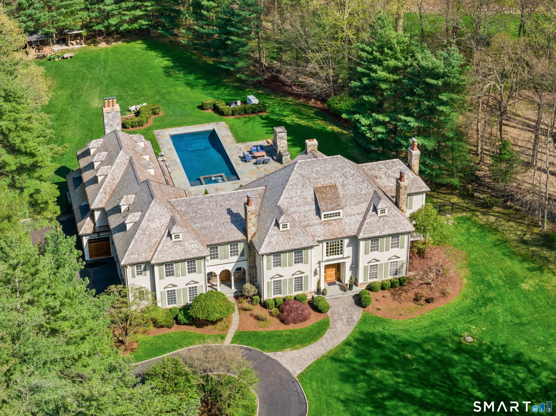 140 Stoneleigh Road, New Canaan, CT