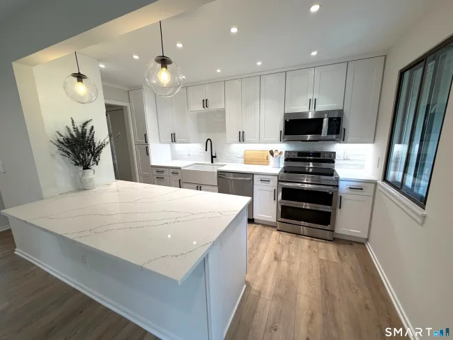 32 Heritage Village #C