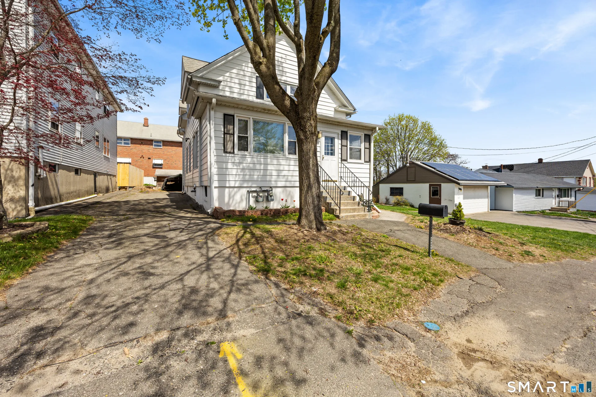 48 Lindsley Street, Waterbury, CT
