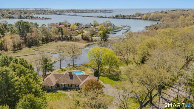 22 Collins Road, Stonington, CT