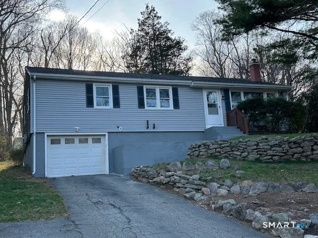 13 Hillside Drive, Ledyard, CT