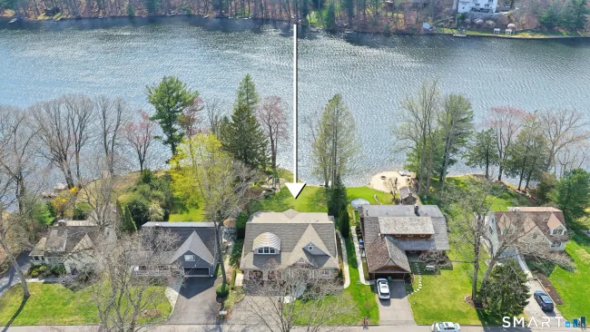 161 Pinewood Trail, Trumbull, CT