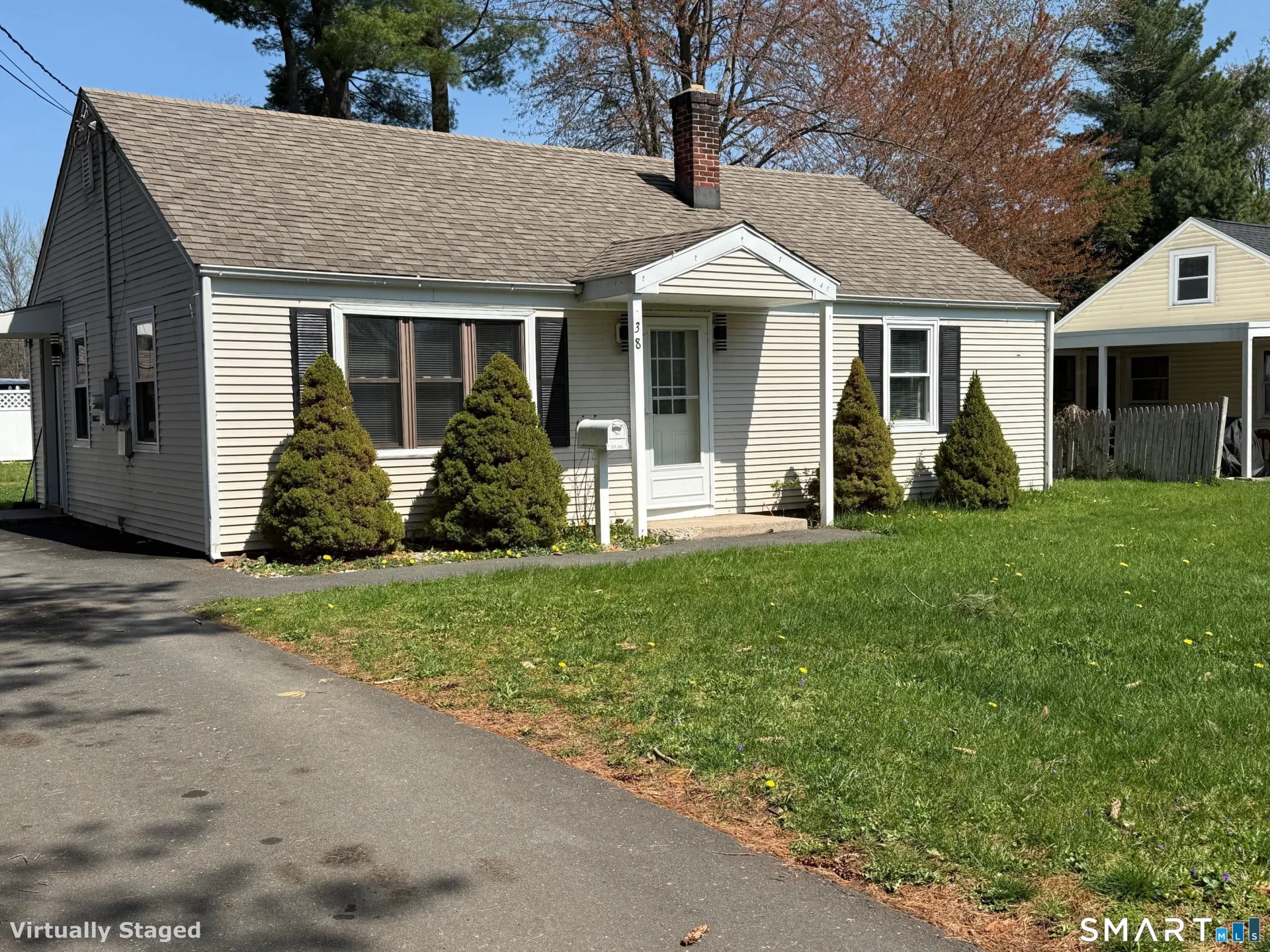 38 Middle Drive, East Hartford, CT