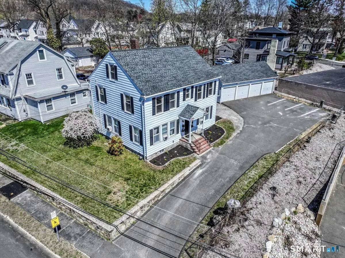 3 Ninth Avenue, Danbury, CT