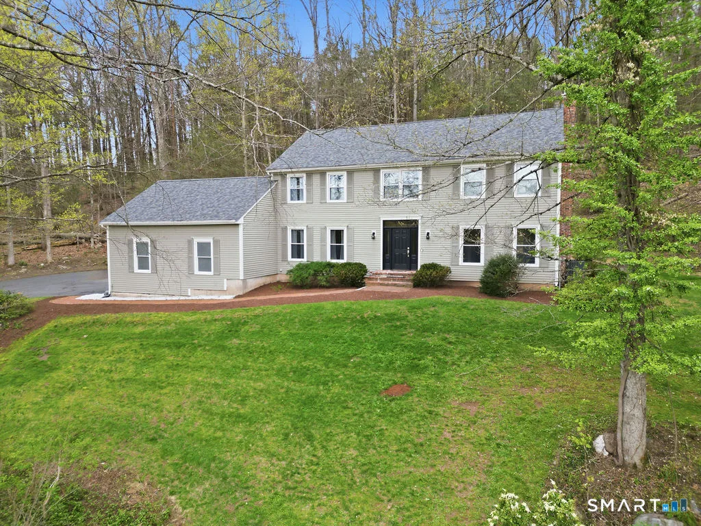 11 Cricket Lane, Avon, CT