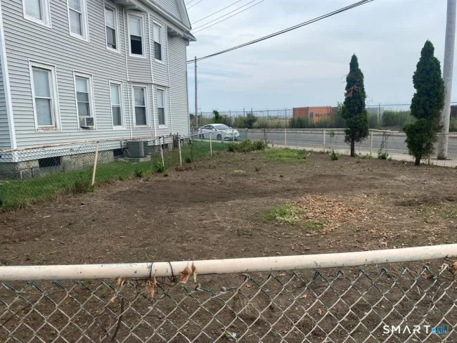 520 Seaview Avenue, Bridgeport, CT