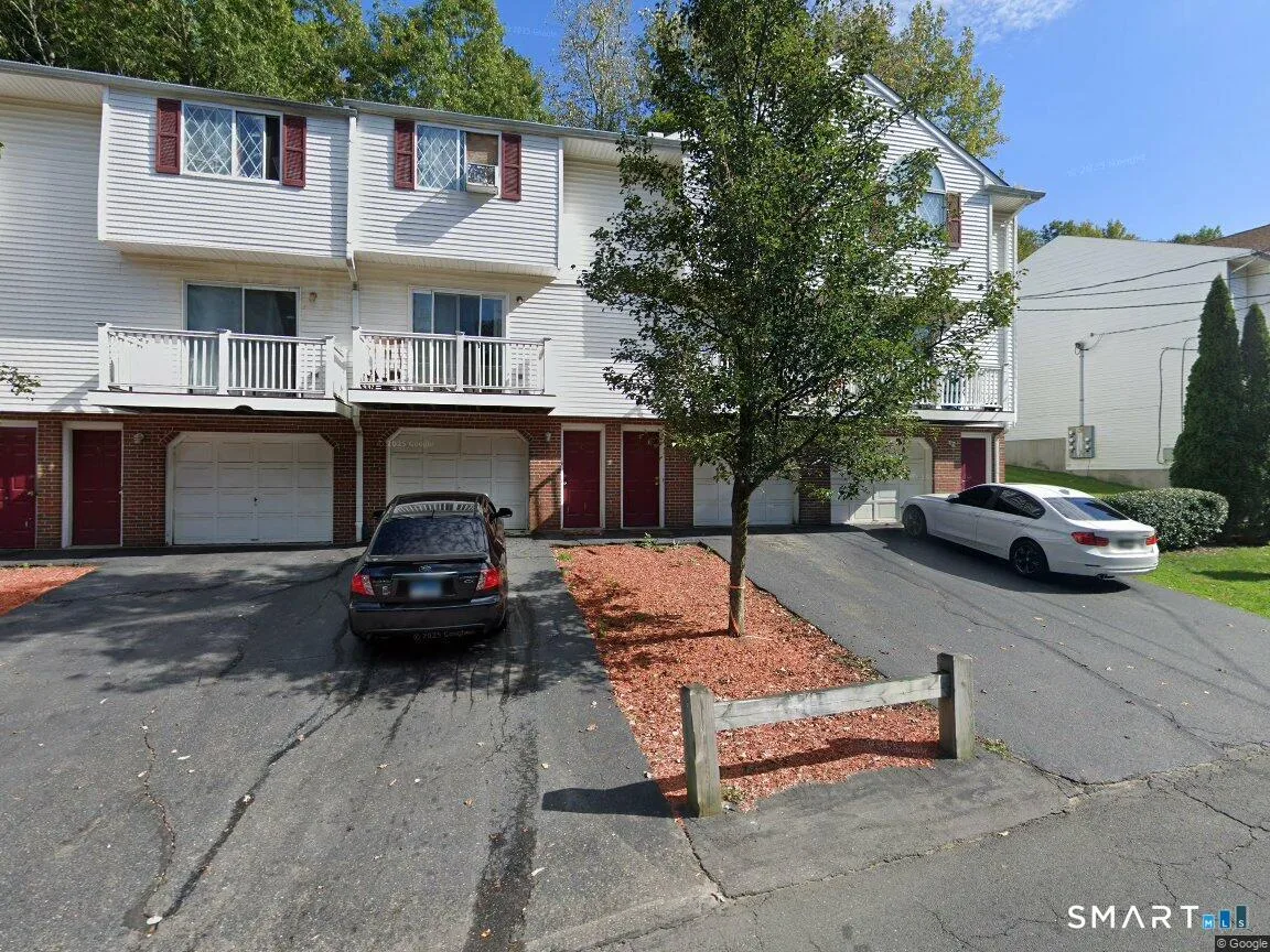 176 Lincoln Street #3, Waterbury, CT
