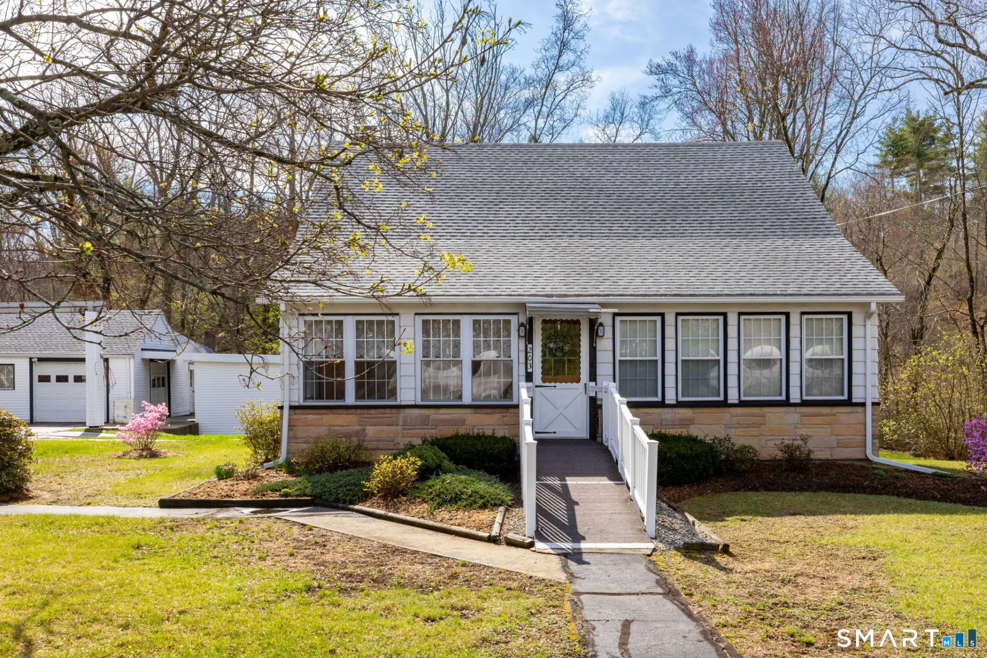 203 Willimantic Road, Chaplin, CT