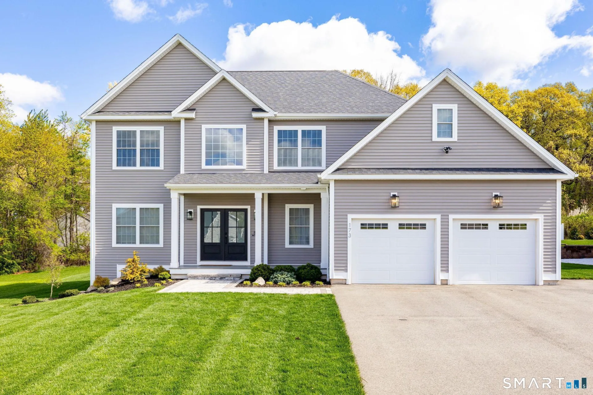 173 Willow Creek Lane, Southington, CT