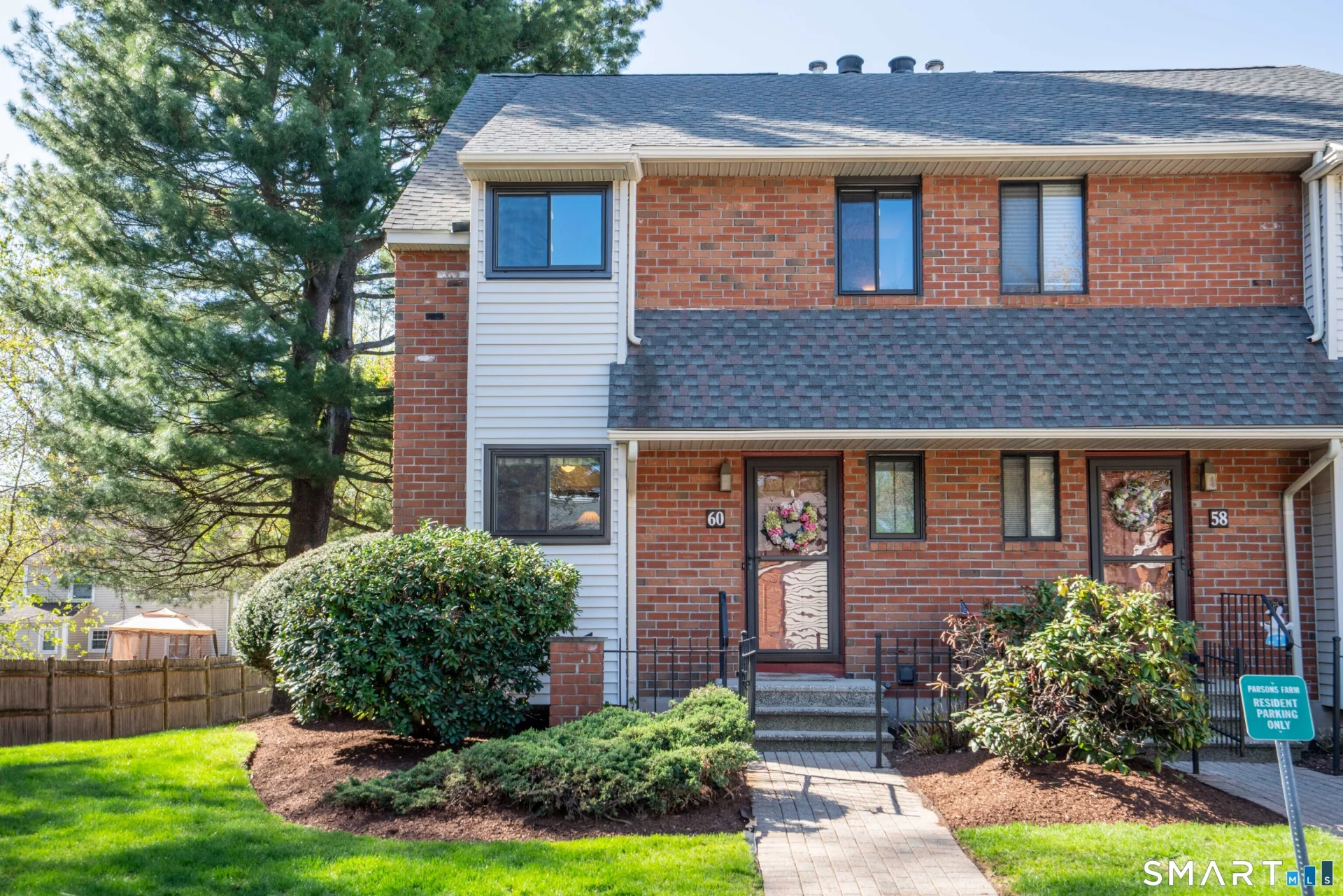 60 Danforth Lane #60, West Hartford, CT